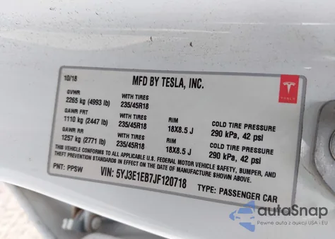 2018 Tesla Model 3 Long Range/Performance из США, поврежденный, VIN 5YJ3E1EB7JF120718